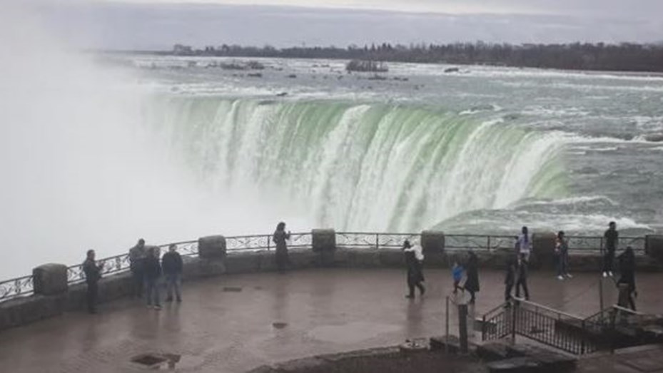 Estado de emergencia en las Cataratas del Niágara