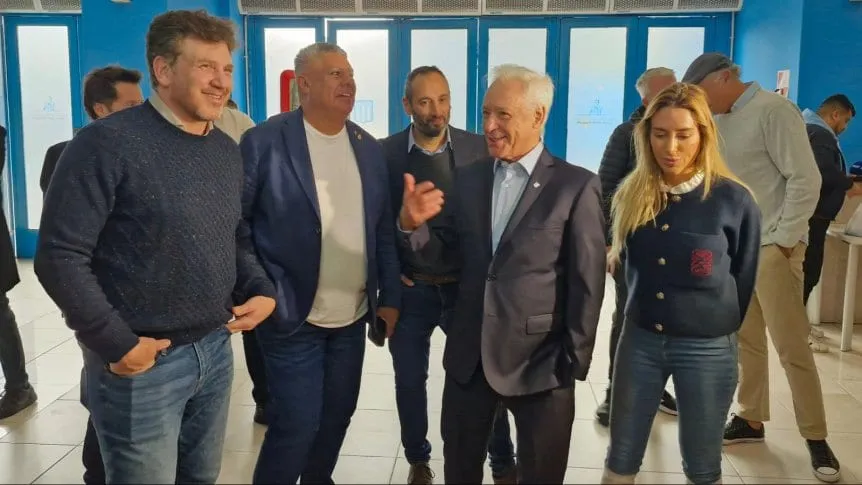 Alejandro Domínguez visita el Cilindro y la Bombonera: son posibles sedes para la final de la Libertadores