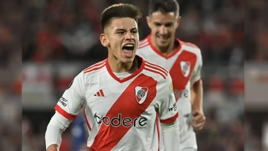 El plus económico que recibe River si Claudio Echeverri es titular ante Boca