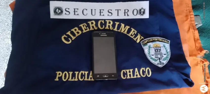 Un preso de la Alcaidía estafó a un hombre por $ 100.000: allanaron su celda y secuestraron un celular