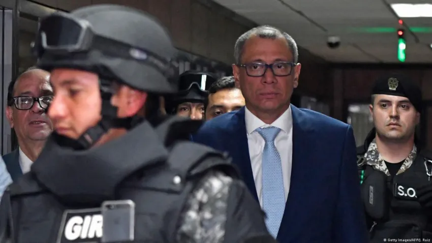 Escándalo: el ex vicepresidente de Ecuador detenido en la Embajada de México habría intentado suicidarse