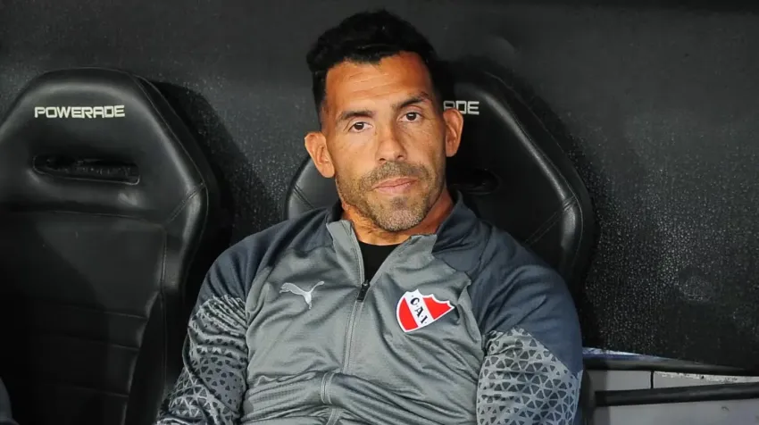 Carlos Tevez define su futuro como DT de Independiente tras quedar fuera de los cuartos de final