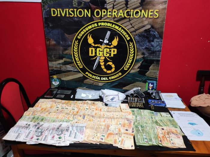 Secuestraron drogas, dinero y armas en dos allanamientos