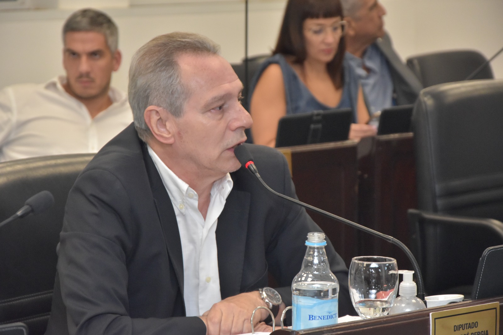 Proponen crear un Plan de Facilidades de pago para la factura de luz eléctrica