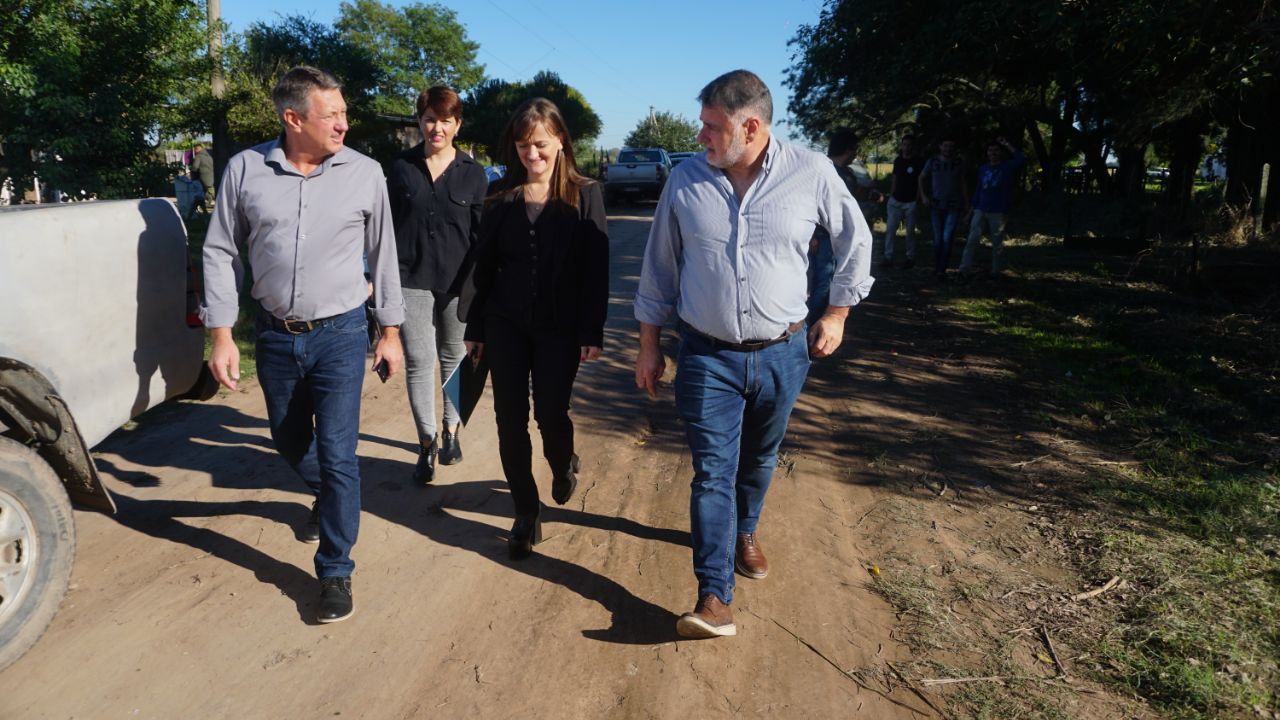 La Vicegobernadora Schneider acompañó el inicio de la Semana de los Pueblos Originarios y la 2° expo “Viví la Termal” en Sáenz Peña