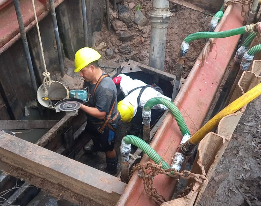 Saneamiento Integral: Sameep repara la red cloacal del pozo de Wilde y Rivadavia