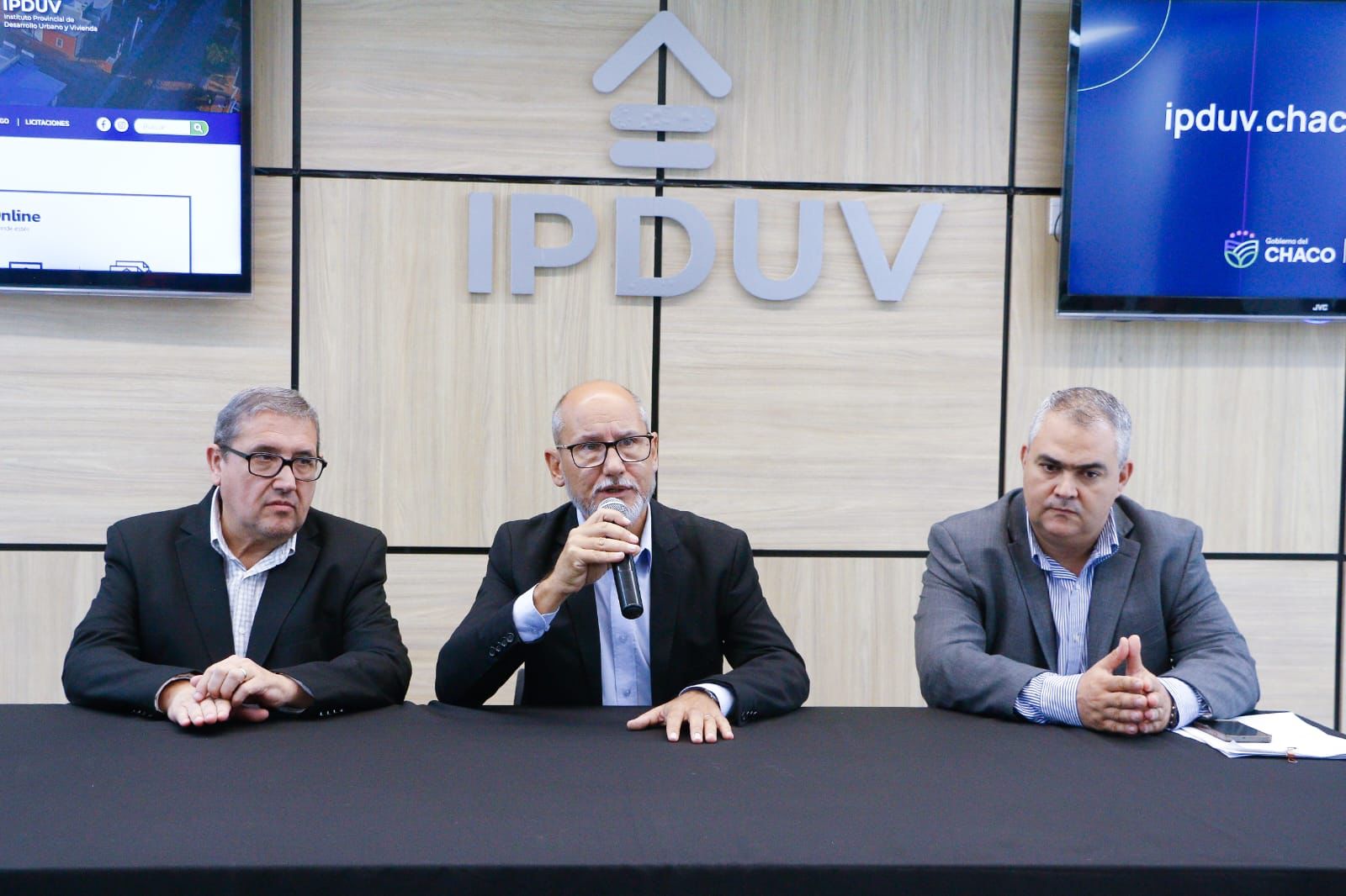 El IPDUV anunció beneficios para adjudicatarios al día y presentó su nuevo sitio web