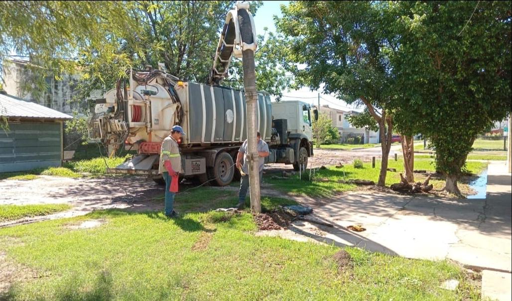 Zona II: SAMEEP desplegó cuadrillas de trabajo en distintos puntos