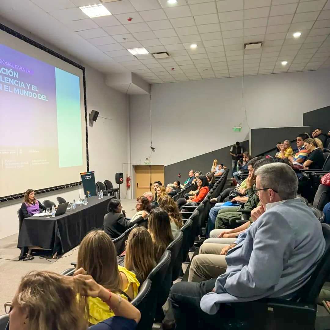 Resistencia ratificó su compromiso para la erradicación de la violencia laboral