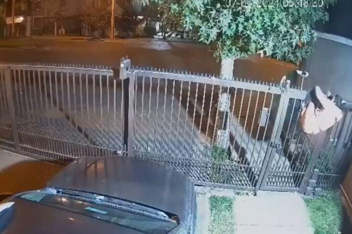 Chile: quiso entrar a robar, quedó enganchada y terminó semidesnuda