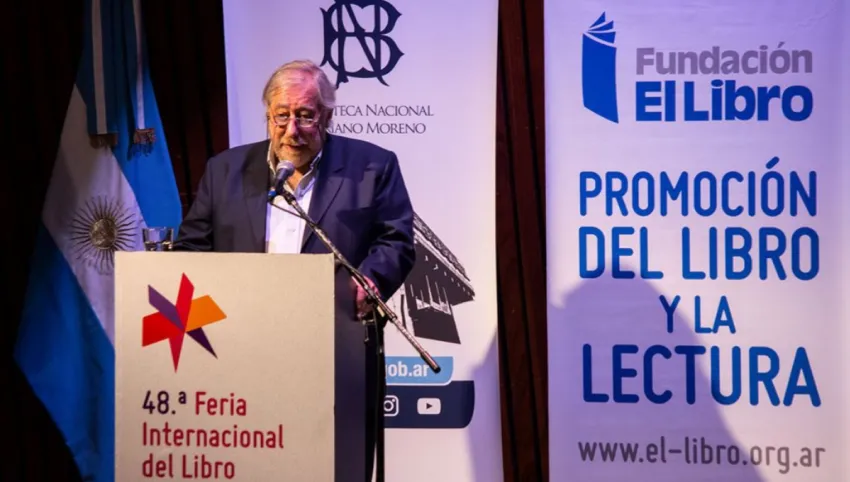 Según la Fundación El Libro, el Gobierno pidió 5000 entradas gratis para la presentación de Milei