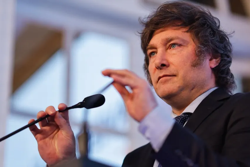 Javier Milei respecto a la soberanía de las Islas Malvinas: «Hay que recuperarlas por vía diplomática»