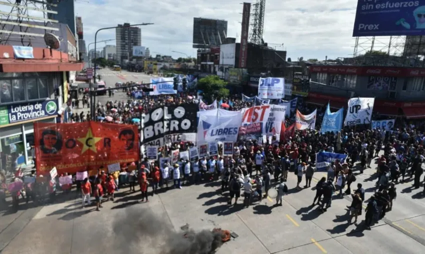 La Justicia Federal dispuso la inhibición de bienes a piqueteros acusados de extorsión