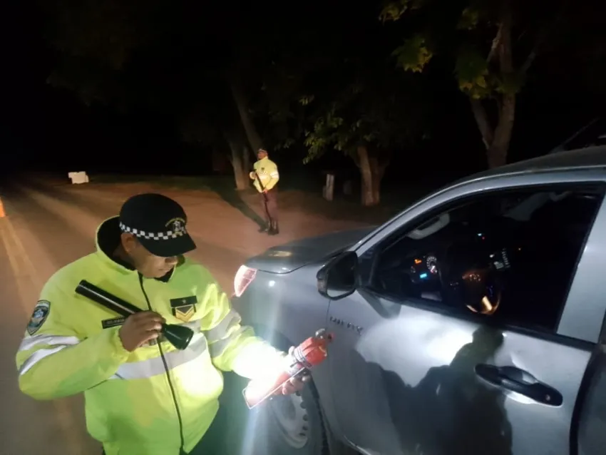 Operativos de control en rutas: se secuestraron un auto adulterado, 15 motos y labraron 347 infracciones