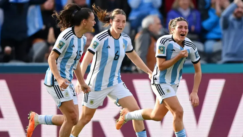 Escándalo: tres jugadoras renunciaron a la Selección argentina
