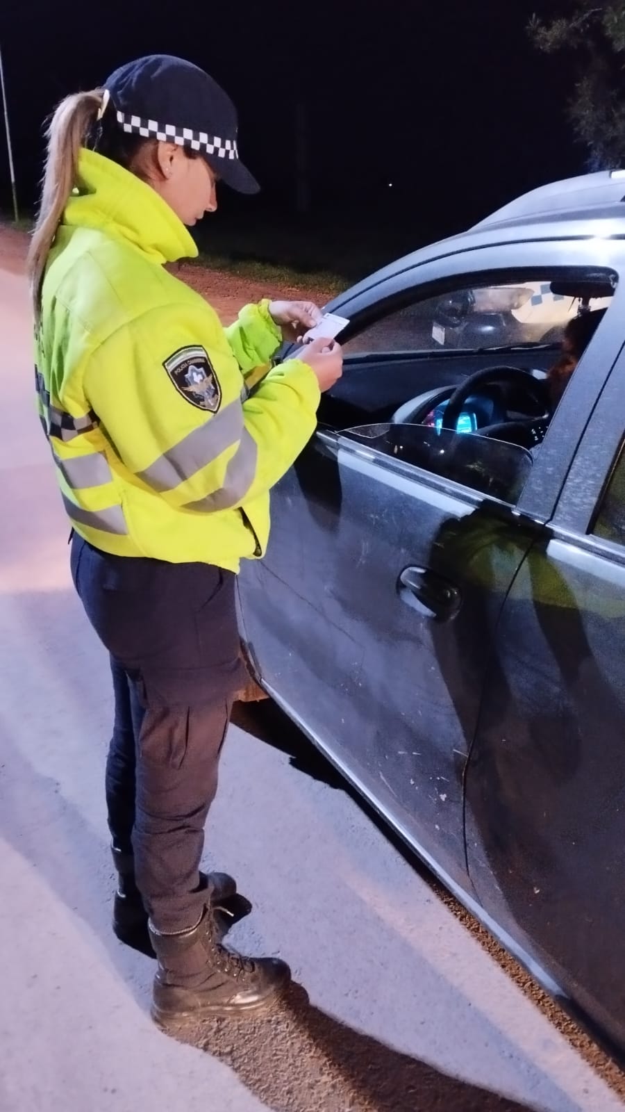 Policía Caminera: en control vial secuestran cubiertas y mercadería de contrabando