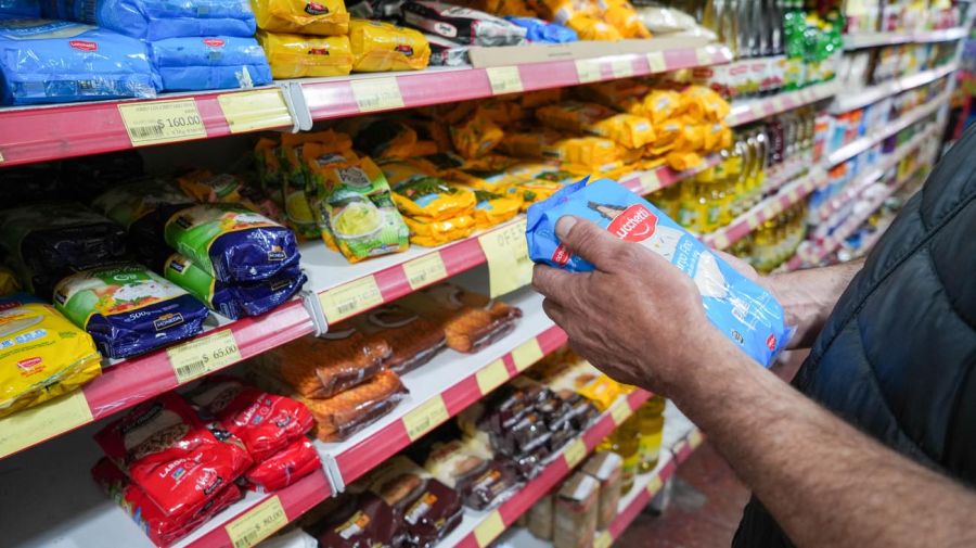 Inflación: el INDEC publicará el dato oficial de febrero que mostraría un repunte por subas de los alimentos