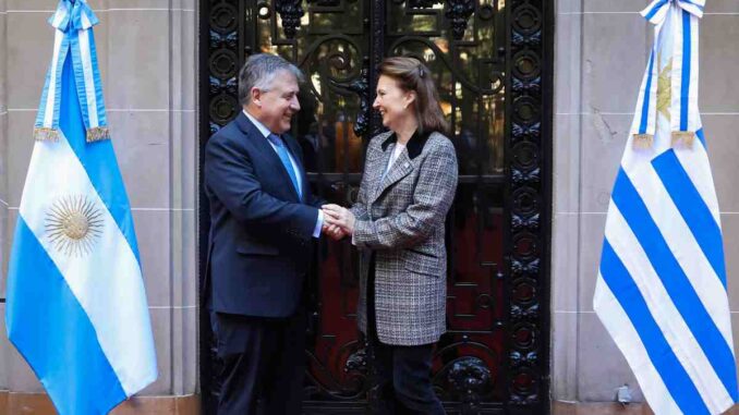 Comunicado conjunto sobre la reunión bilateral de cancilleres Argentina – Uruguay (AUDIOTEXTO)