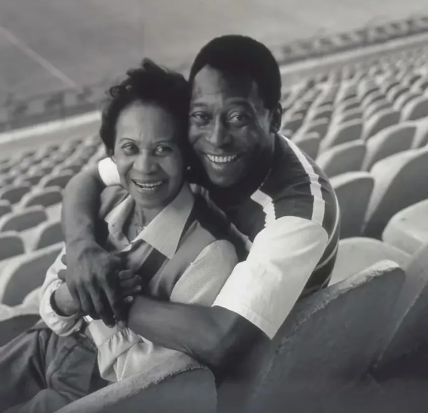 Falleció la mamá de Pelé: Celestinha tenía 101 años y estaba internada hace varios días