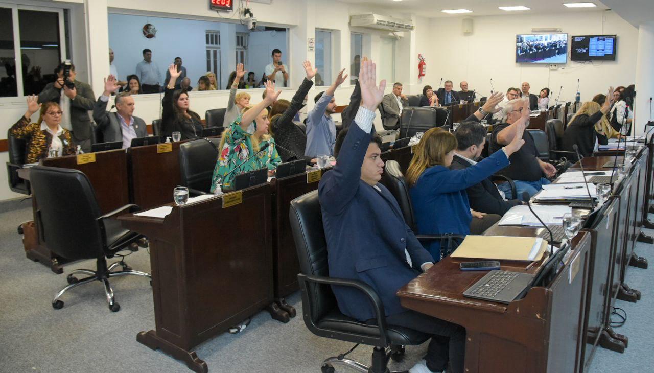 La Legislatura sancionó el marco regulatorio para la asignación de beneficios sociales