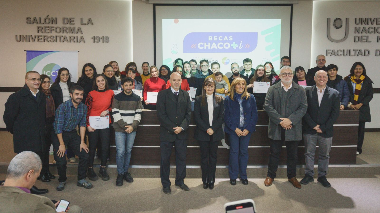 Becas «Chaco +i»: 34 estudiantes universitarios tendrán su primera experiencia en instituciones científicas de la provincia
