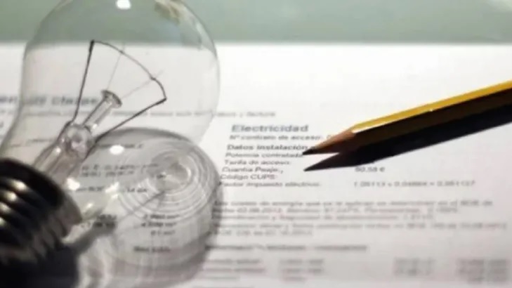 El Gobierno aumentará un 4% las tarifas de luz y gas en septiembre