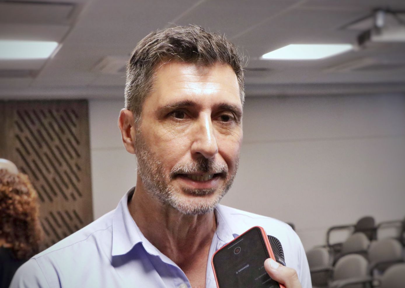 Agüero: «Pérez Pons no solo dibuja, también miente»