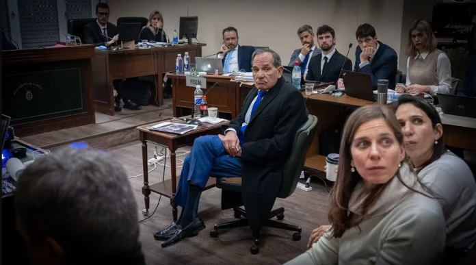 El exgobernador de Tucumán José Alperovich declaró en el juicio por violación: “No soy un depravado”