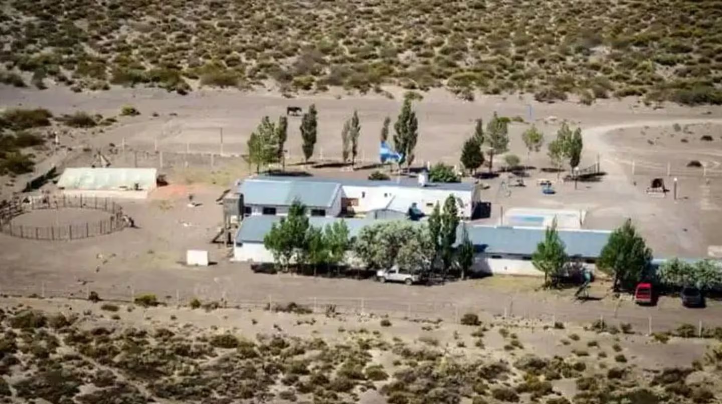 Acusan a un profesor de abusar de diez alumnos en una escuela albergue de Mendoza