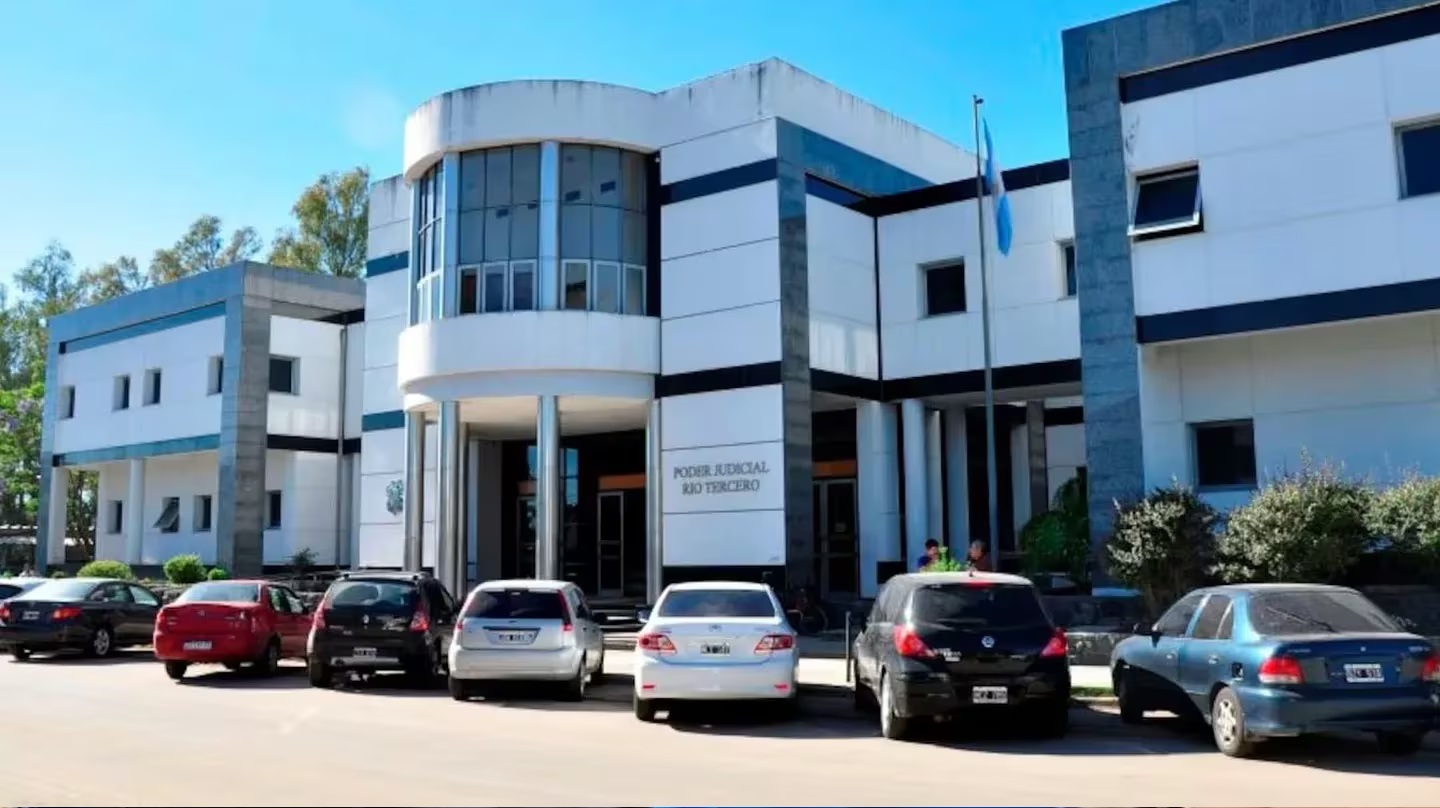 Córdoba: detuvieron a un entrenador acusado de violar a una alumna de 14 años