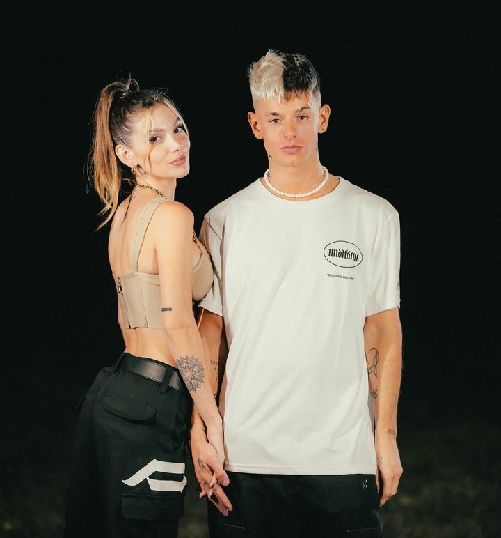 El influencer Oky y su novia se separaron tras las denuncias de maltrato de Tuli Acosta