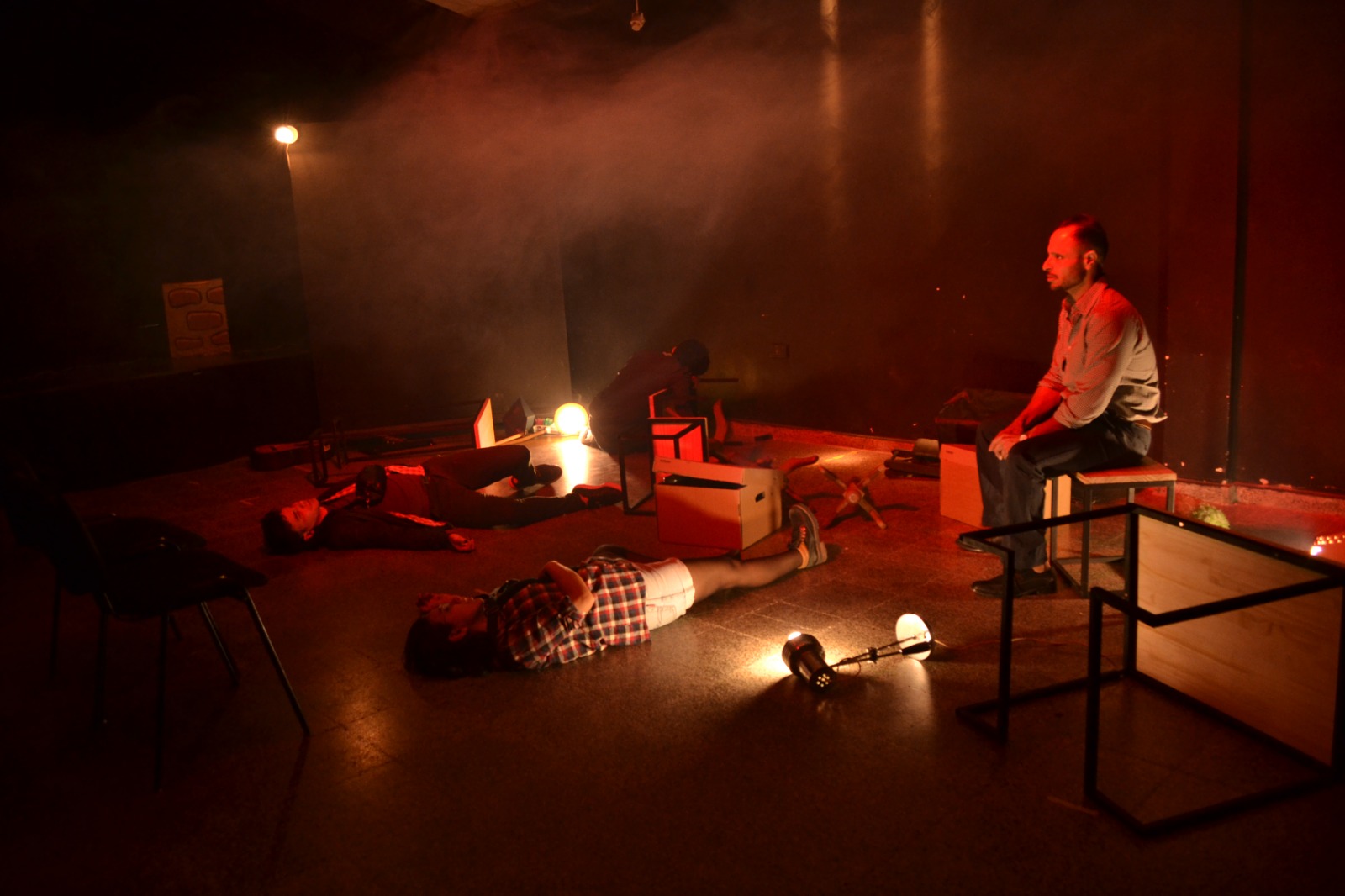 Desde Corrientes llega a Sala 88 la obra Tutti