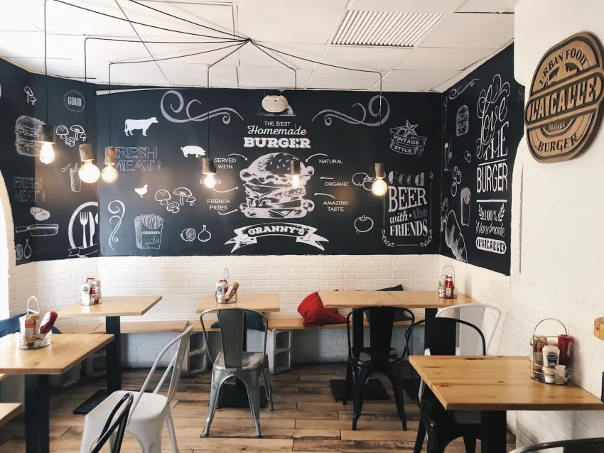 Insólito, una mujer murió tras ahogarse con una hamburguesa en Córdoba