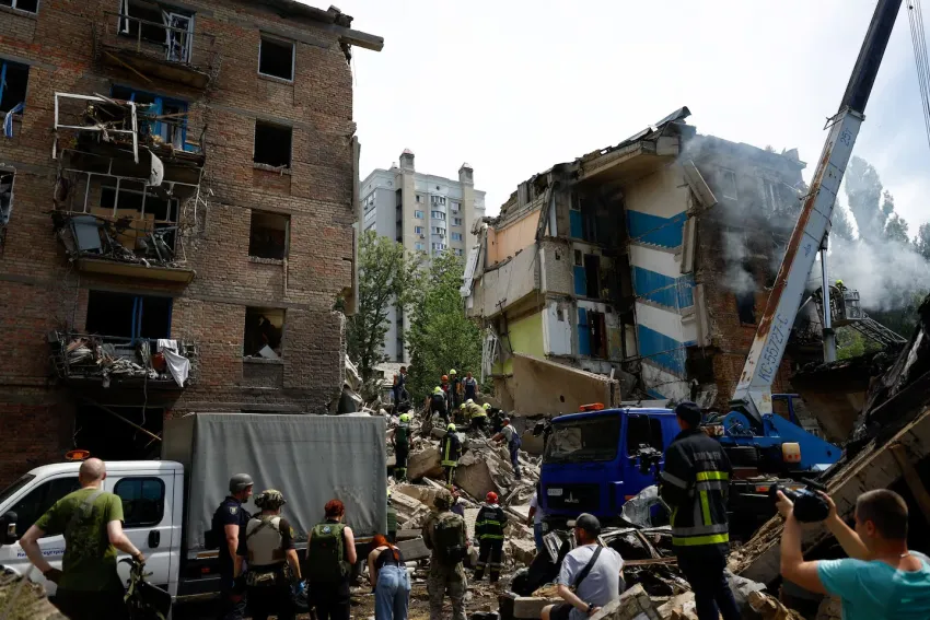 Ucrania sufrió un nuevo ataque con misiles que provocó más de 36 muertos y grandes daños