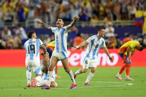 Bicampeones de América: Argentina venció 1 – 0 a Colombia en tiempo suplementario