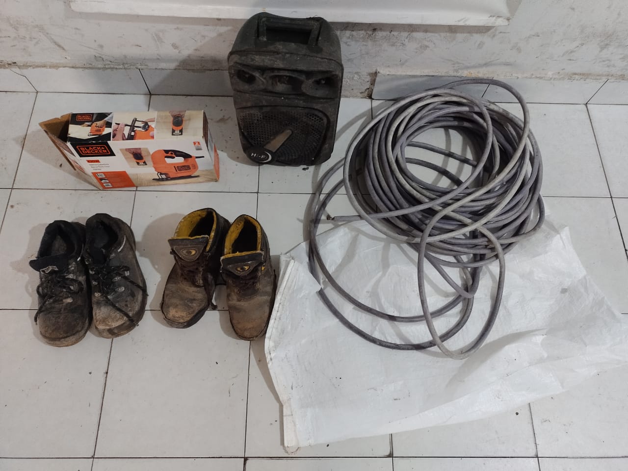 La Escondida: Lesionó a dos empleados policiales para imnpedir ser aprehendido