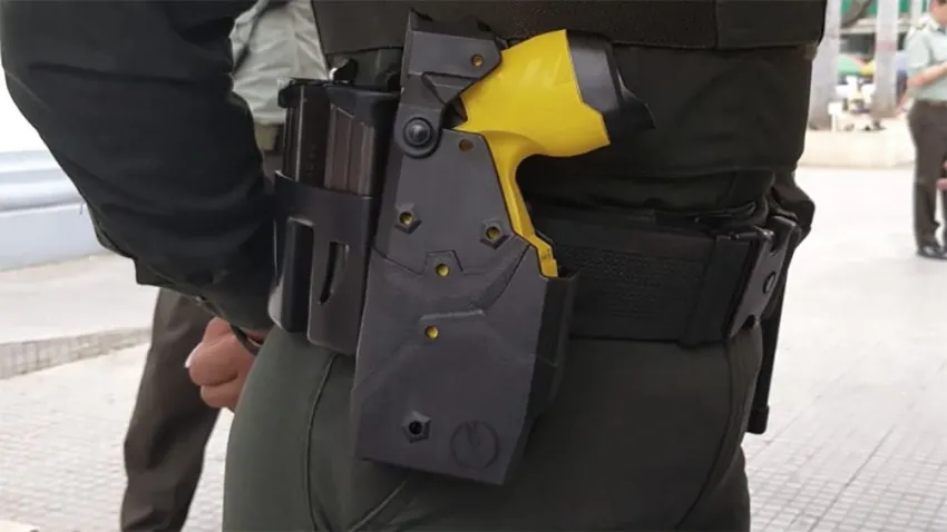 Diputados chaqueños aprobaron la implementación de pistolas taser en las fuerzas de seguridad