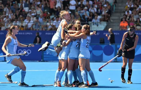 Las Leonas le ganaron a Alemania por penales y el sueño por una medalla olímpica está más cerca