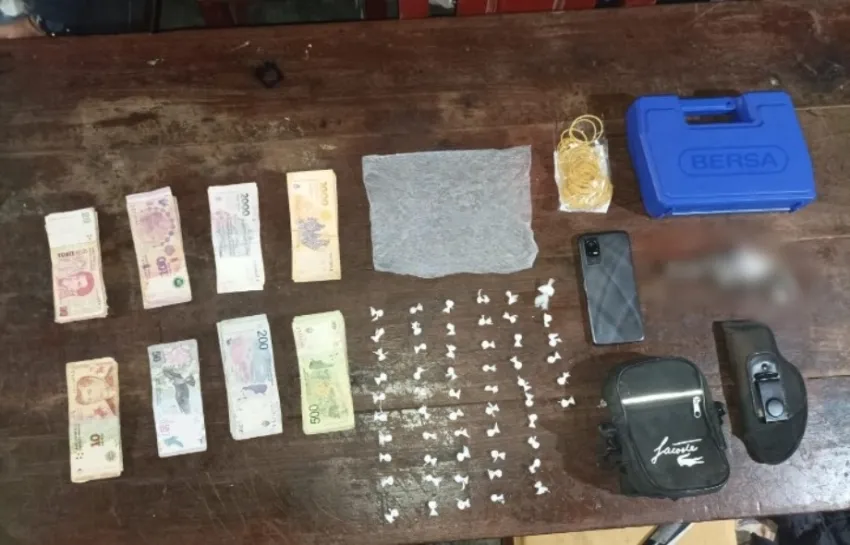 Realizaban robos pirañas y los atraparon tras varios allanamientos: incautaron más de $ 457 mil y cocaína