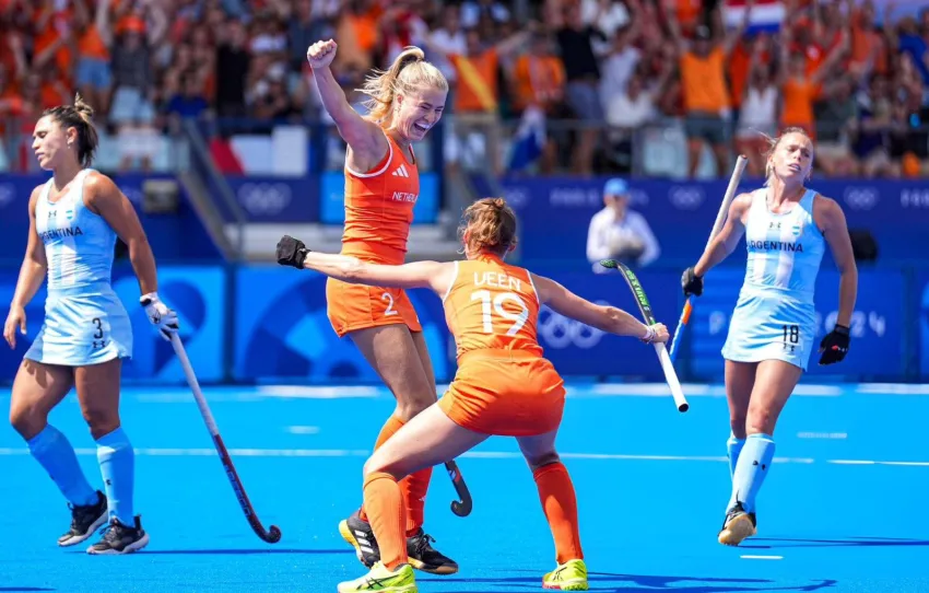 Las Leonas perdieron 3-0 ante Países Bajos: disputarán el partido por la medalla de bronce