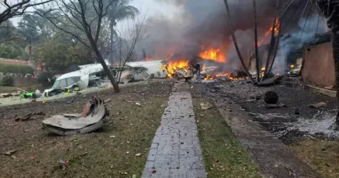 Impactante tragedia: un avión de Brasil con 62 pasajeros se estrelló en San Pablo y murieron todos