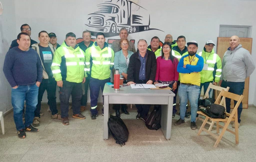 El Gobierno Provincial articula la aplicación de nuevas tarifas para comercializar la carga en el sudoeste chaqueño