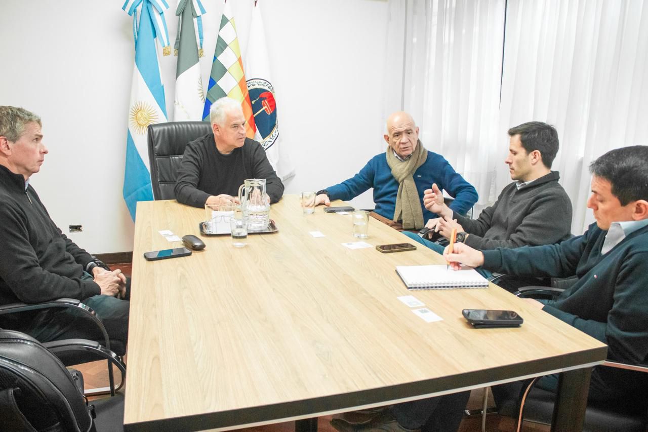 El Gobierno del Chaco gestiona la llegada de equipos de generación energética para la provincia