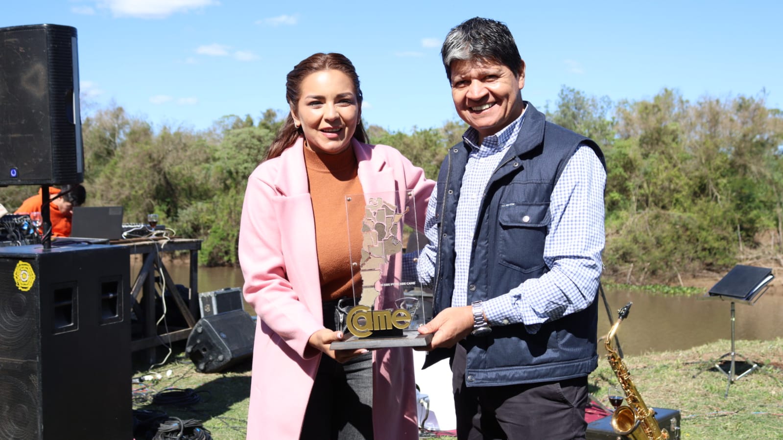 Barranqueras: Magda Ayala junto al sector empresarial