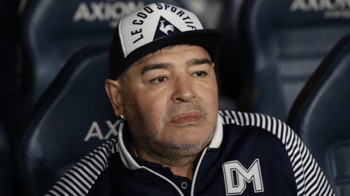 Muerte de Maradona: el Tribunal aceptó el pedido de la enfermera imputada y habrá dos juicios