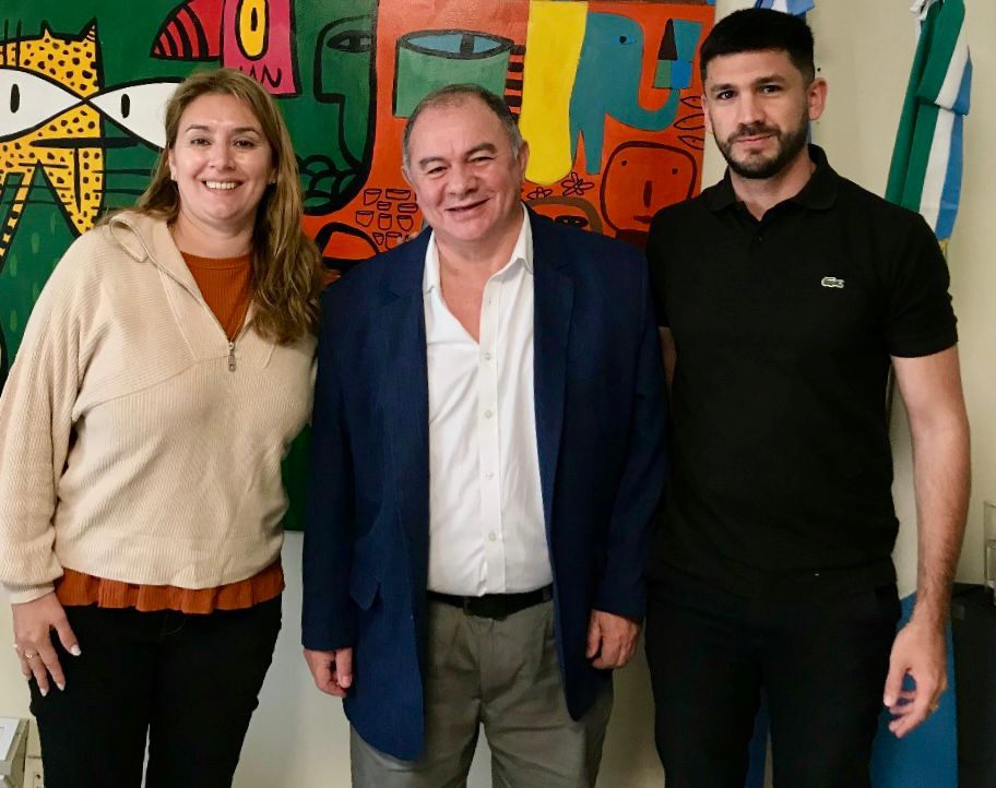 Pesca del Dorado: Acuerdo con el Gobierno y Empresarios permitirá que haya frecuencias de colectivos a la Isla del Cerrito