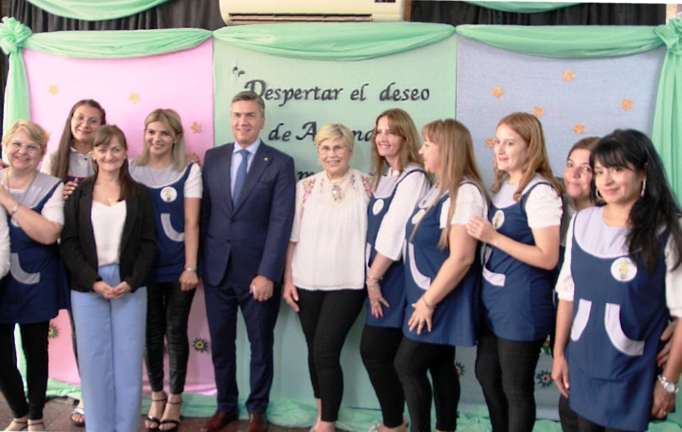 Día del Maestro: «Nuestro homenaje es dignificar su labor y darles respuestas», dijo  la Ministra Naidenoff