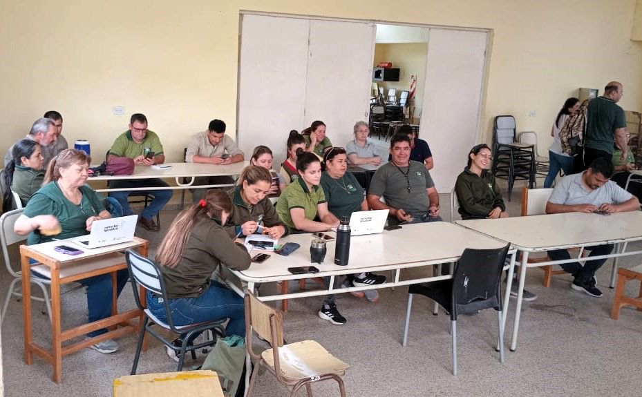 Docentes de Educación Técnica y Formación Profesional se capacitan en Higiene y Seguridad en las escuelas