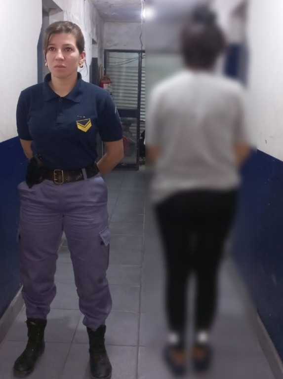 Cayó en Fontana La Carretilluda, la mujer que engañaba ancianos para robarles