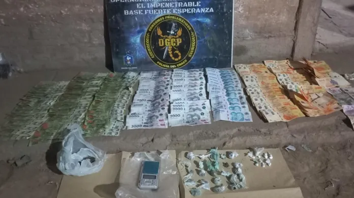 Tras allanamientos en dos domicilios, secuestran droga, dinero y detienen a un hombre